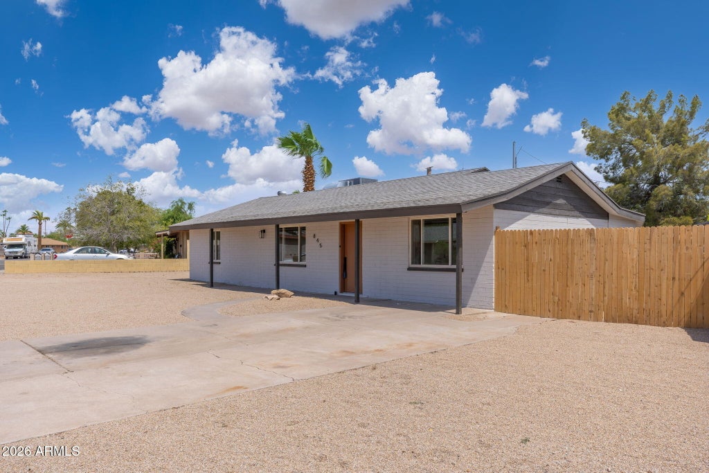 Photo of 845 N Las Palmas Drive, Goodyear, AZ 85338 (MLS # 7072234)