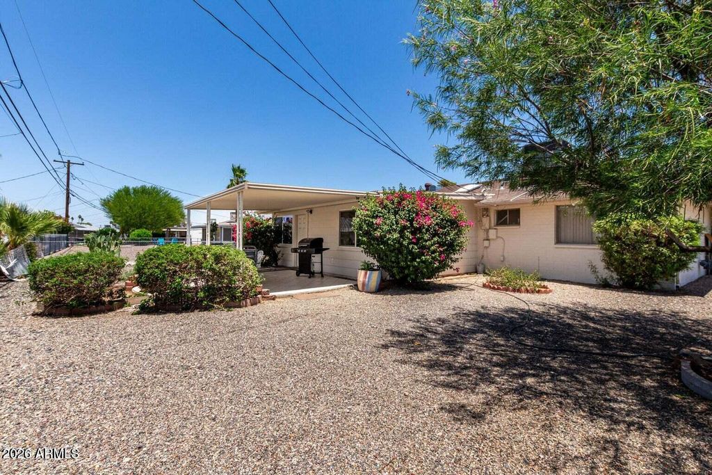 Photo of 10929 W Cherry Hills Drive W, Sun City, AZ 85351 (MLS # 6985718)