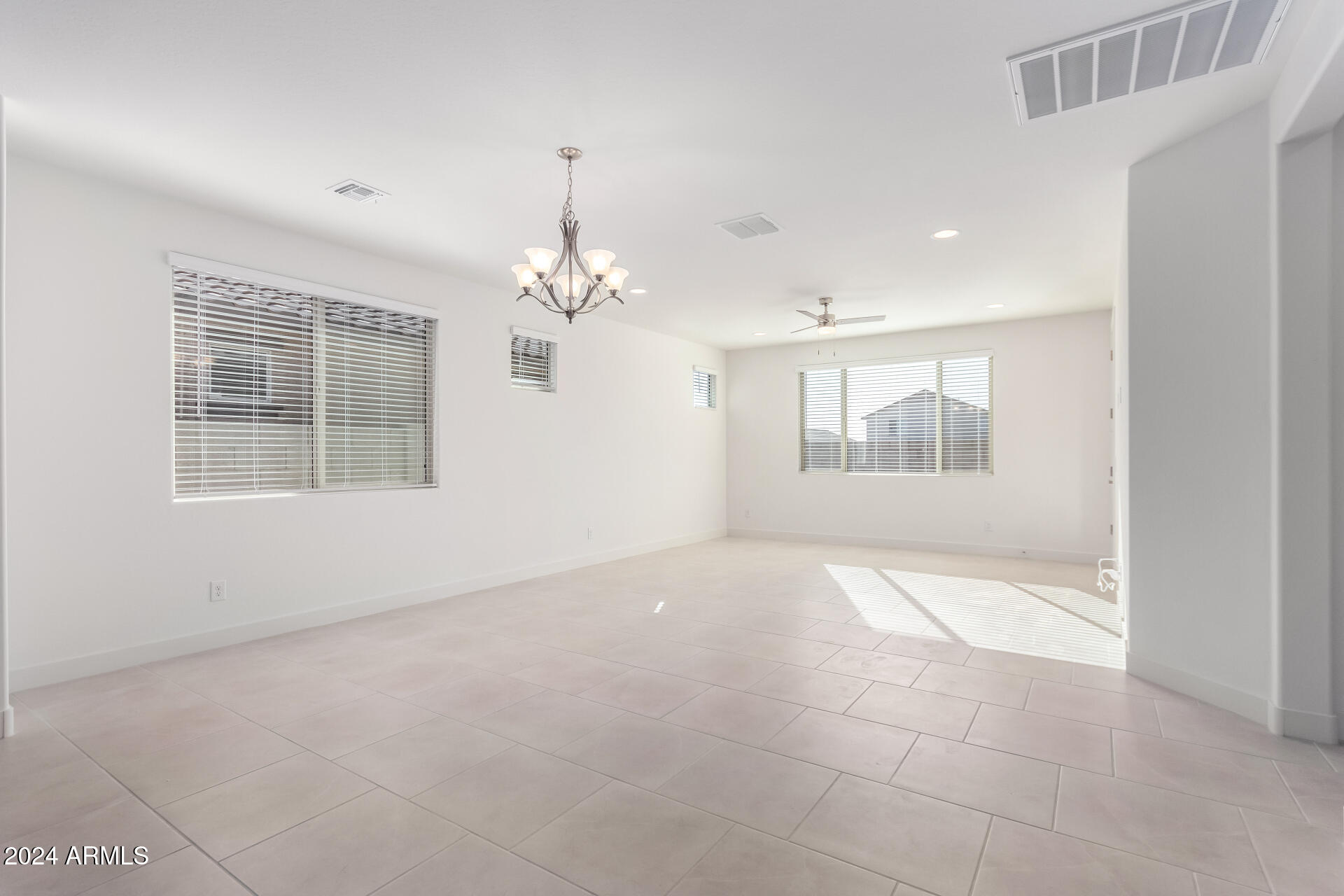 21591 W PAPAGO Street