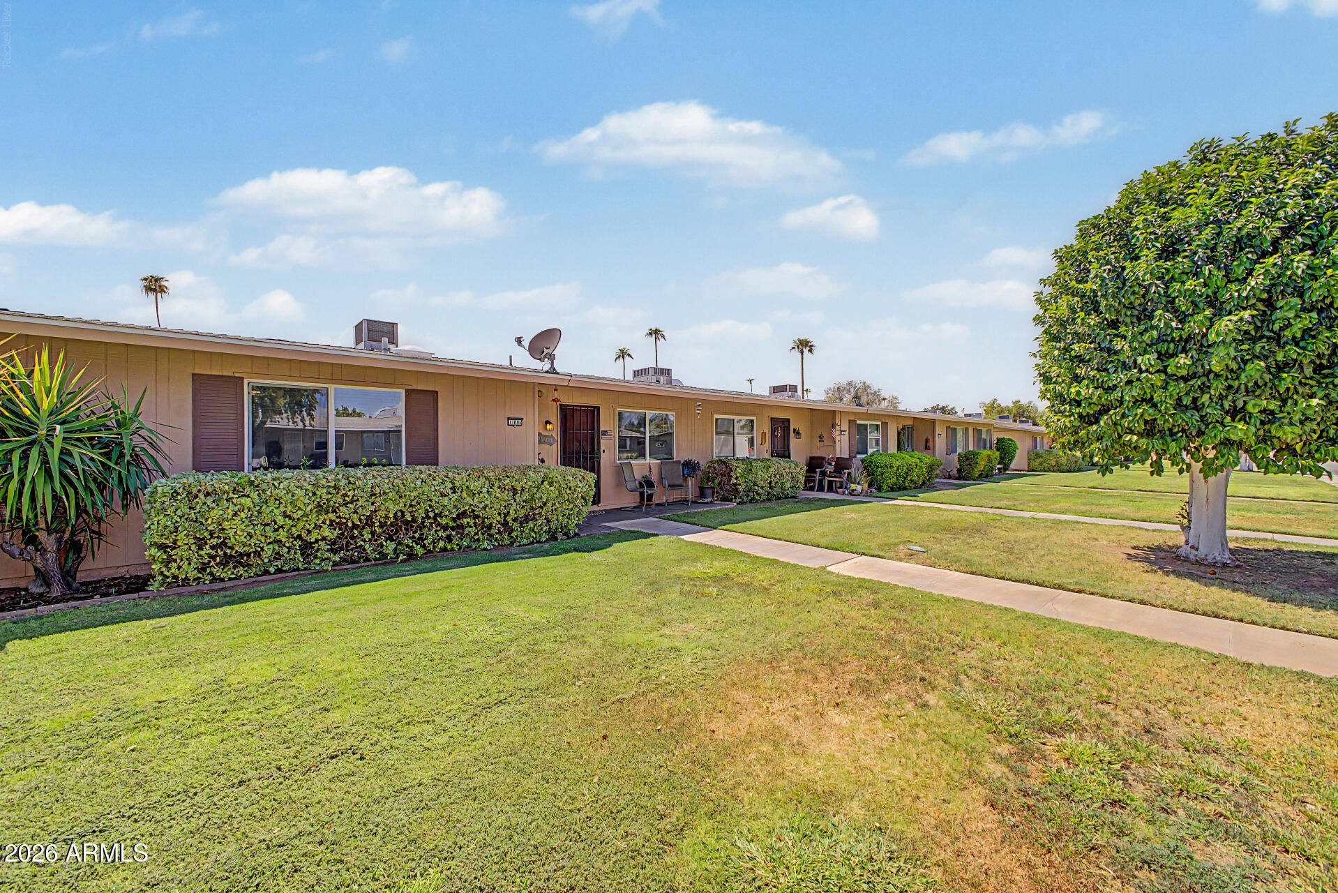 11005 W SANTA FE Drive