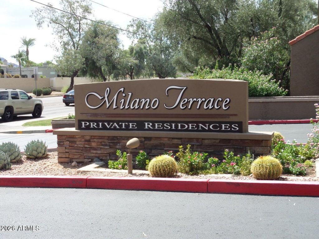 Photo of 5122 E Shea Boulevard #2011, Scottsdale, AZ 85254 (MLS # 6999421)