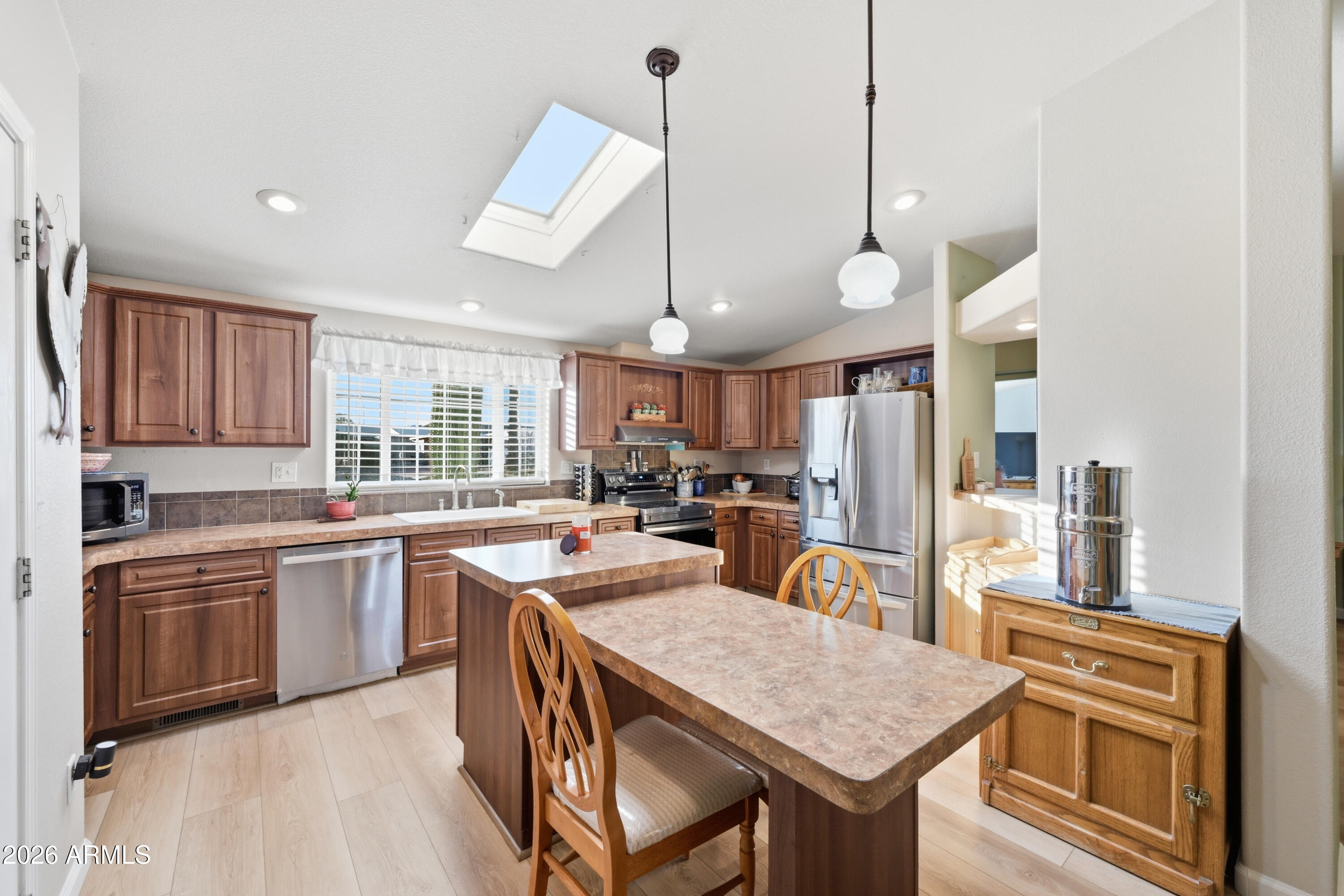 3705 N FLORENCE Boulevard