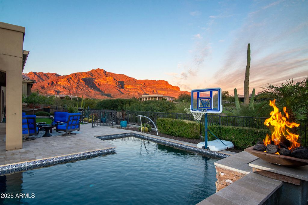 Photo of 4143 S Willow Springs Trail, Gold Canyon, AZ 85118 (MLS # 6955913)