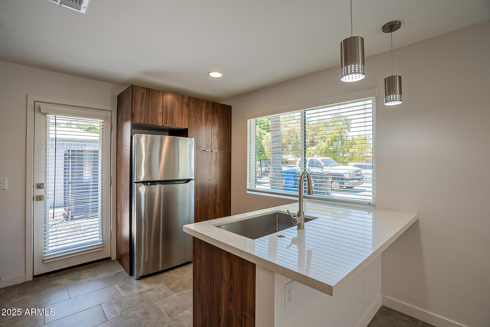 6227 N 13th Place Apt 2