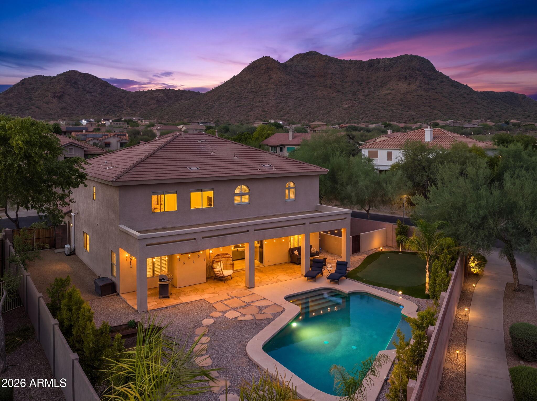 2405 W BARBIE Lane