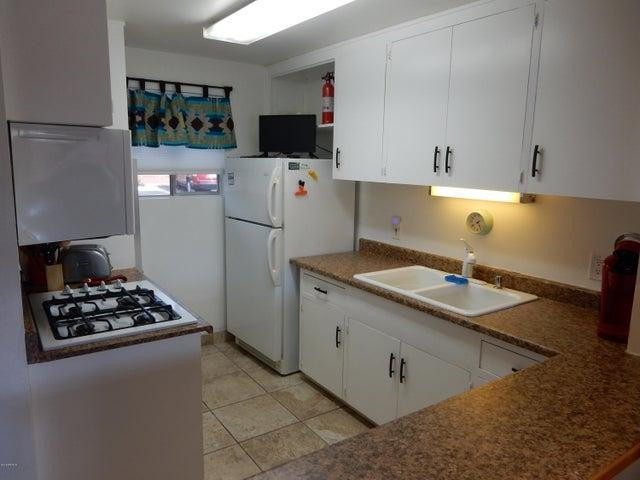 6125 E Indian School Road 103
