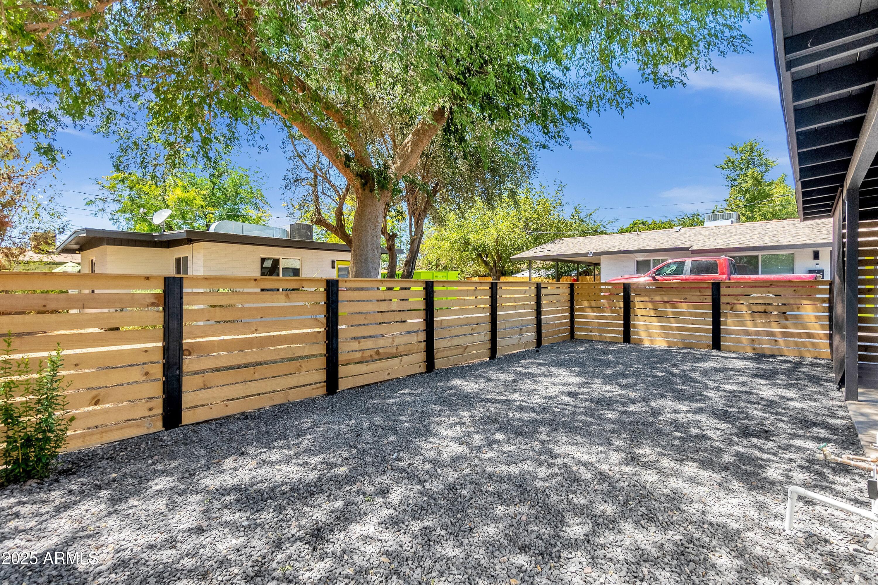 EAST CITRUS ACRES PLAT A - Residential Income