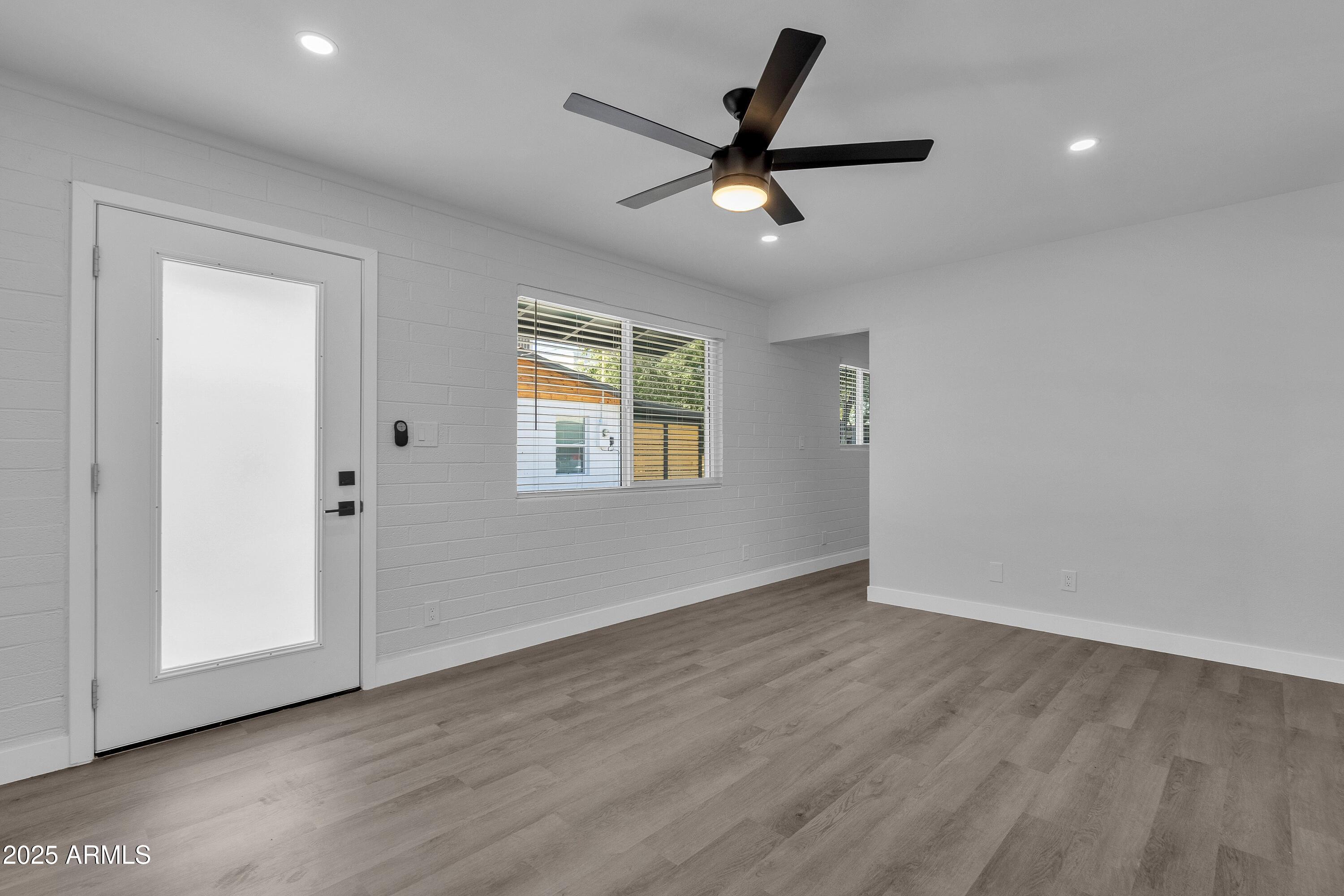 EAST CITRUS ACRES PLAT A - Residential Income