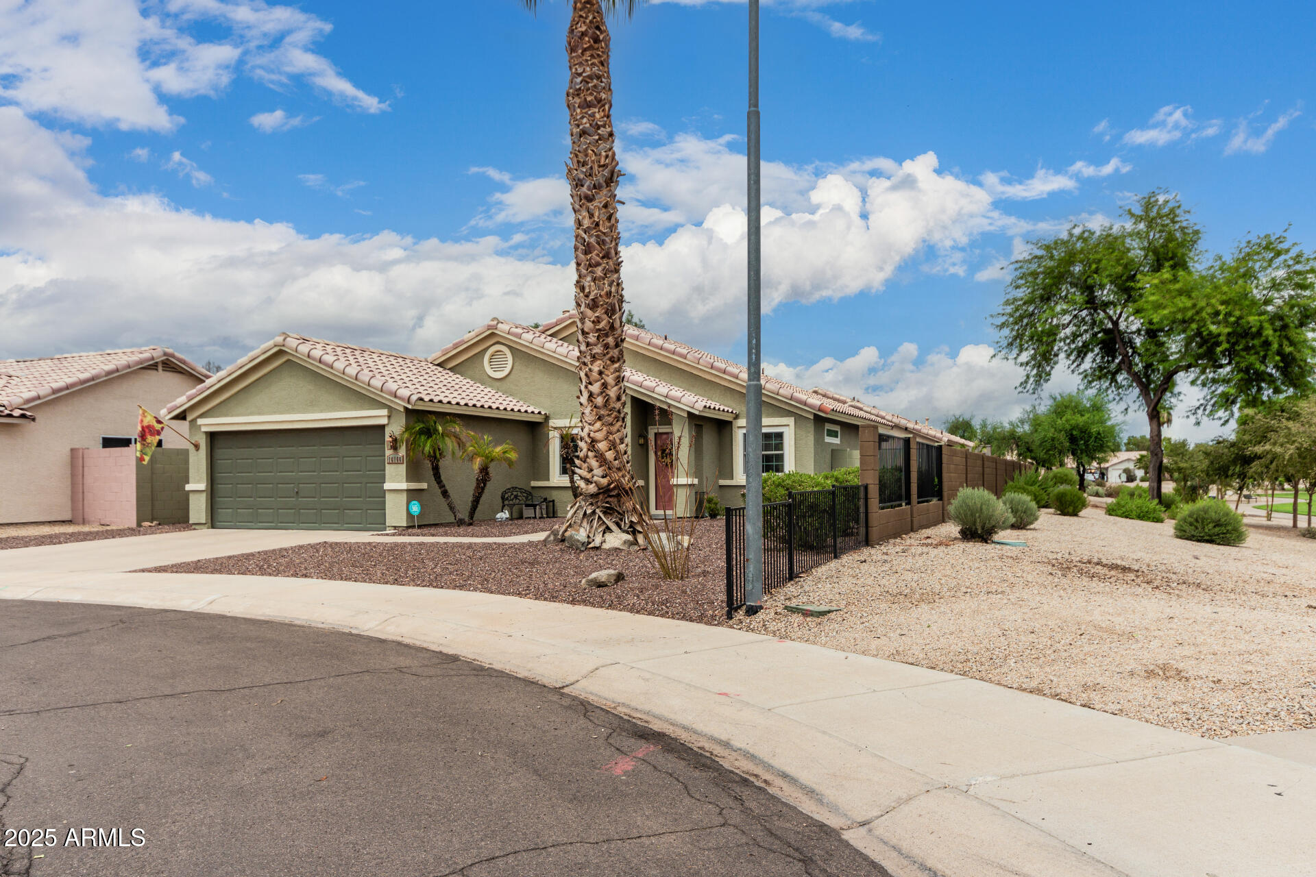 16166 W Tonto Street