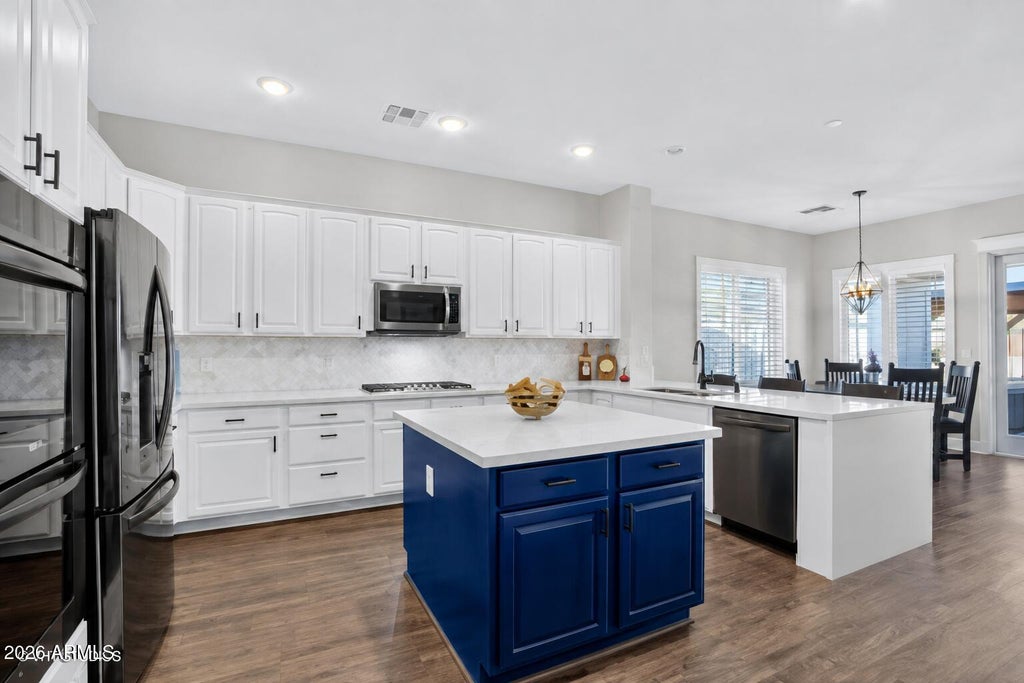 Photo of 898 W Grove Street, Litchfield Park, AZ 85340 (MLS # 7001949)