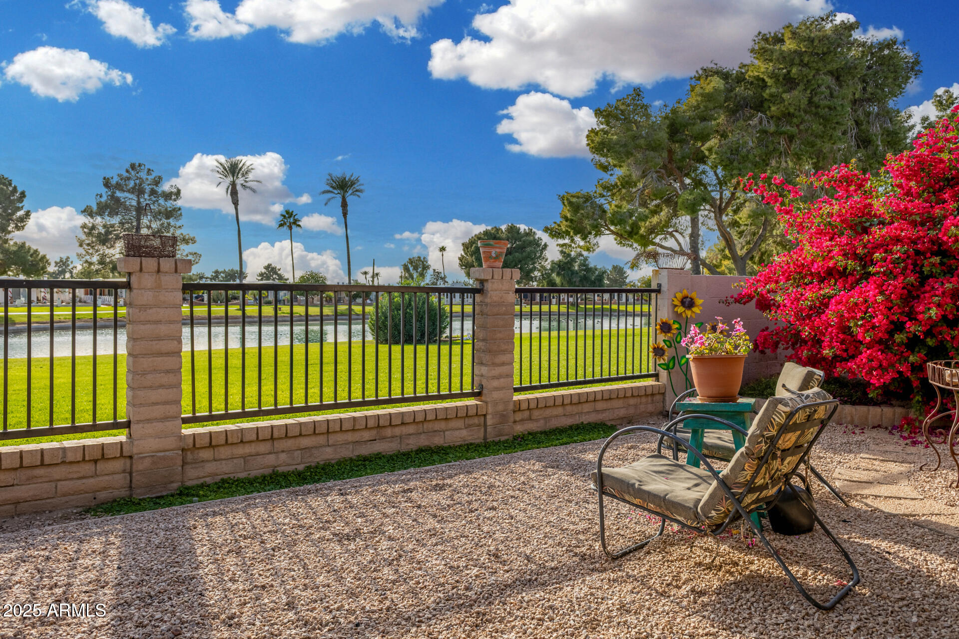 9333 E Parkside Drive