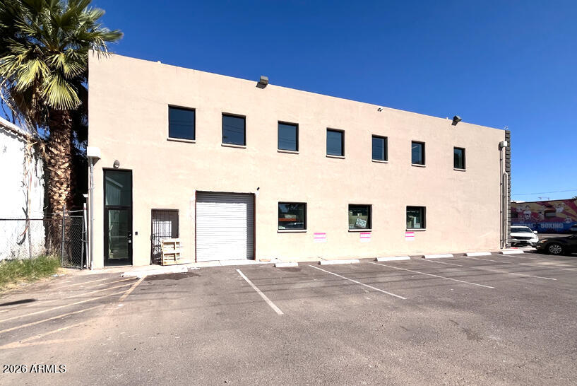 1805 W VAN BUREN Street 100