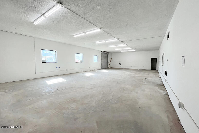 1805 W VAN BUREN Street 100