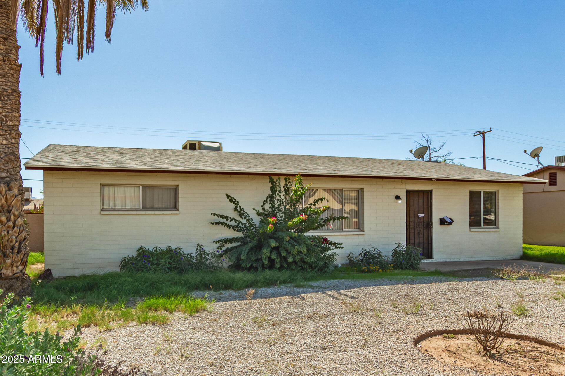 101 W LOMA LINDA Boulevard