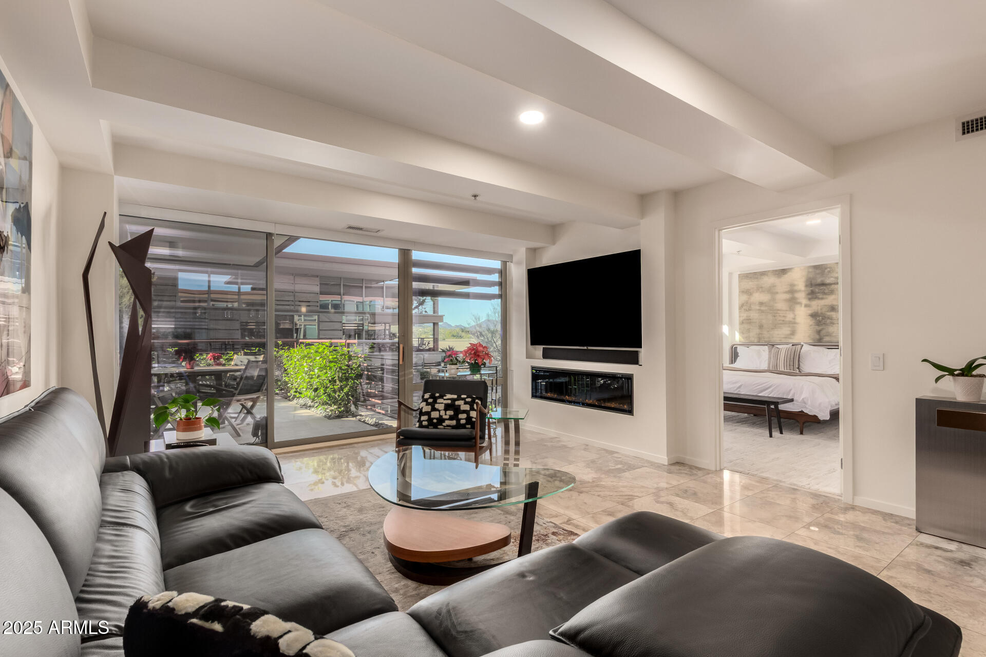 7131 E RANCHO VISTA Drive 6010