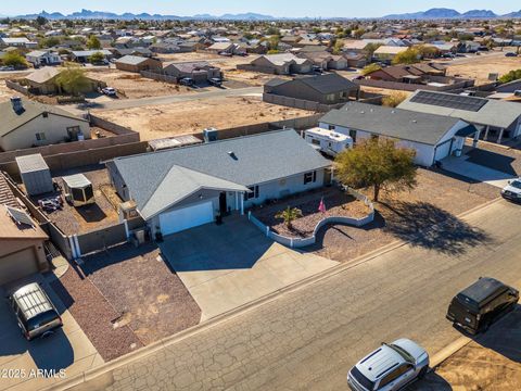 A home in Arizona City