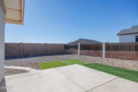 A home in Arizona City