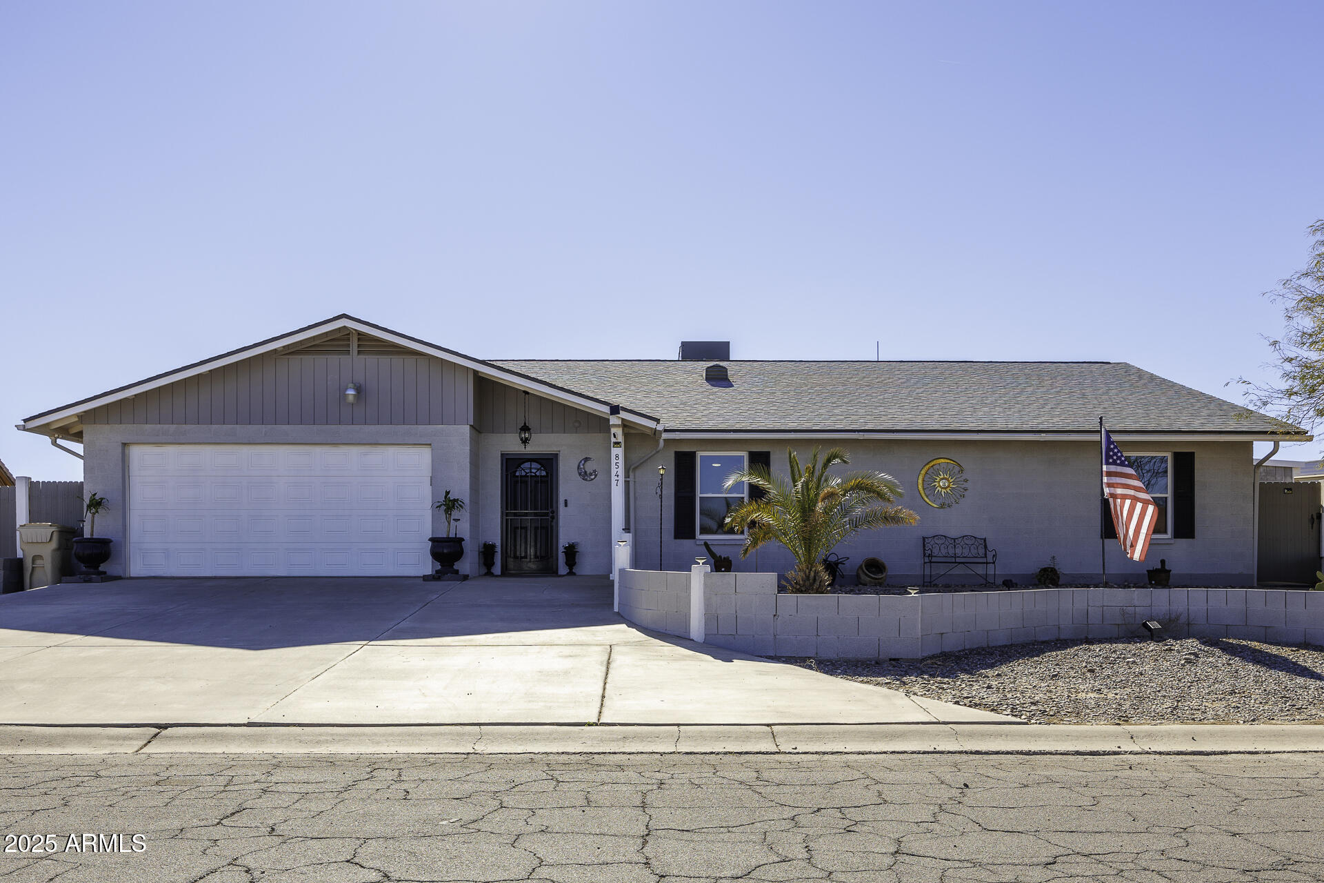 8547 W MAGNUM Drive
