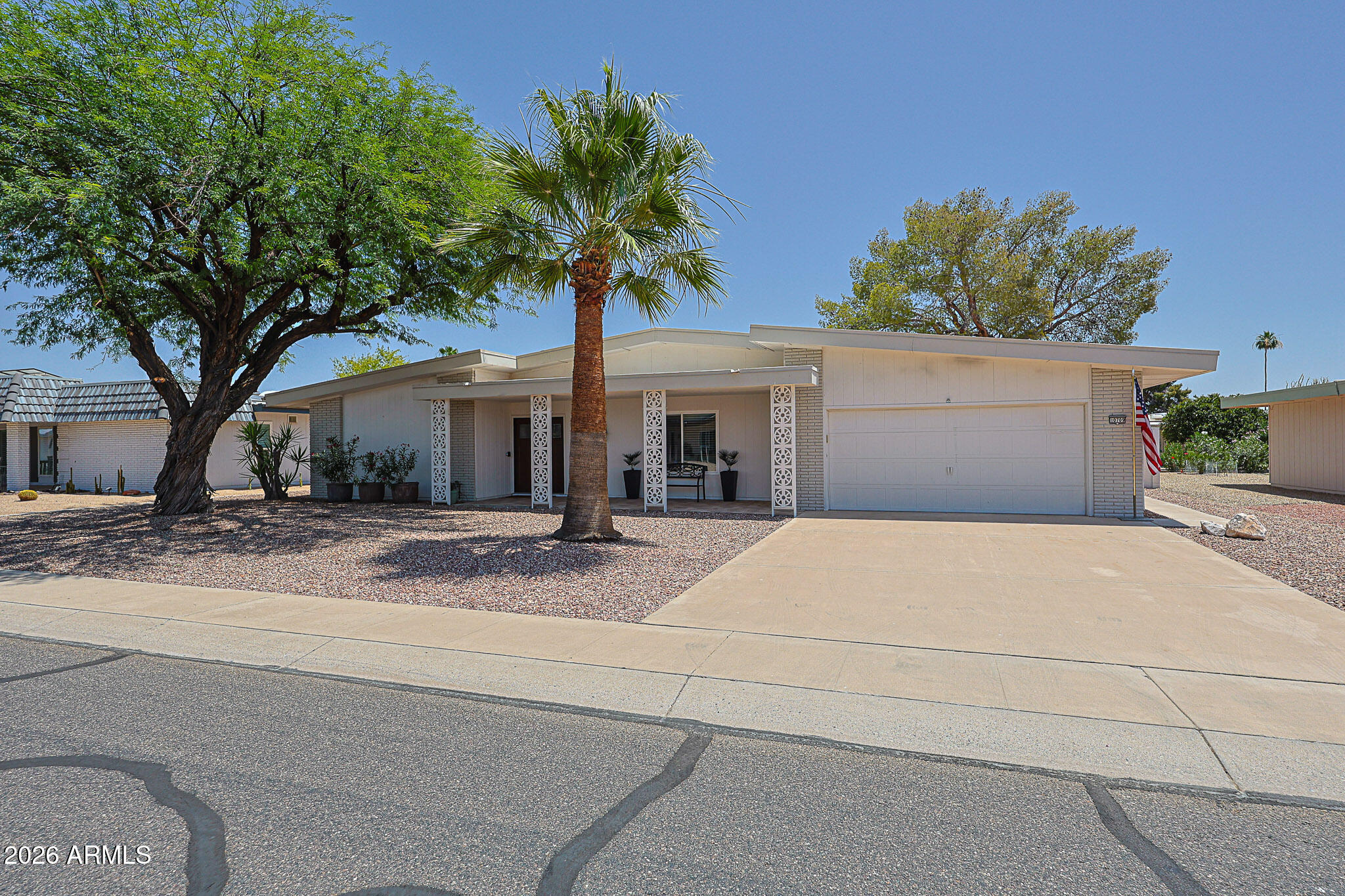 10709 W SEQUOIA Drive
