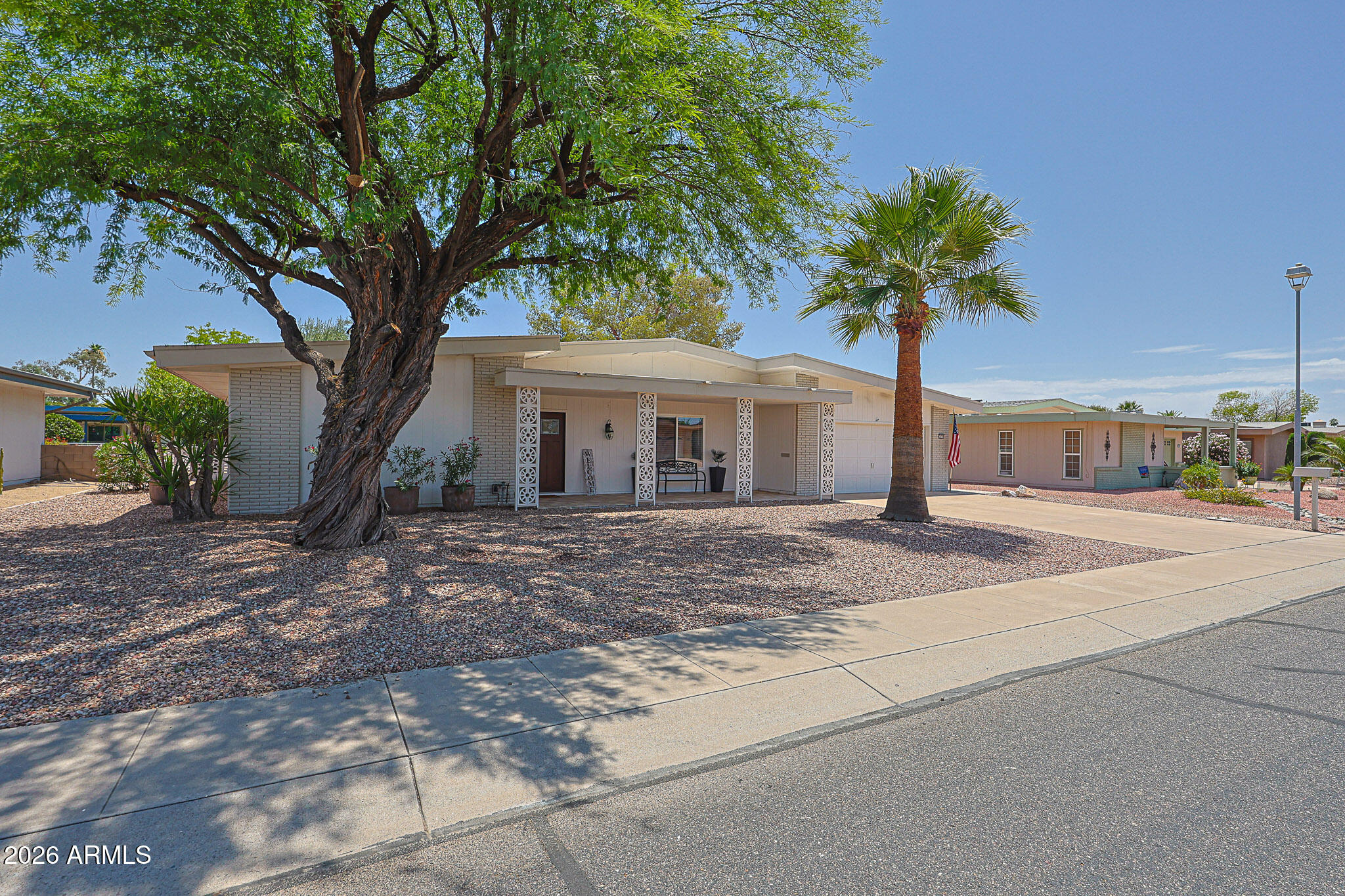 10709 W SEQUOIA Drive
