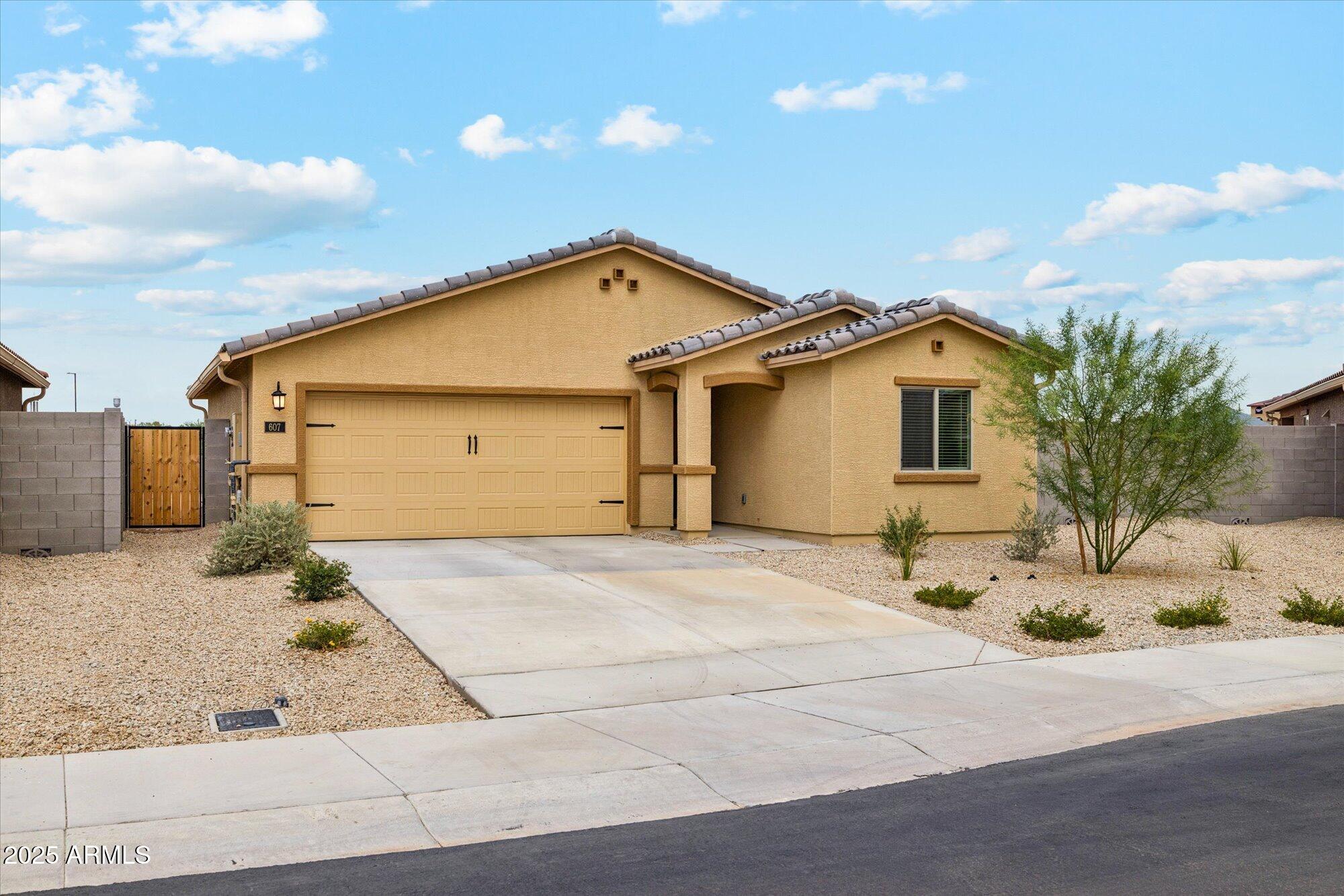 Homes for Sale in Queen Creek Arizona 1 607 S WEST VIRGINIA Avenue