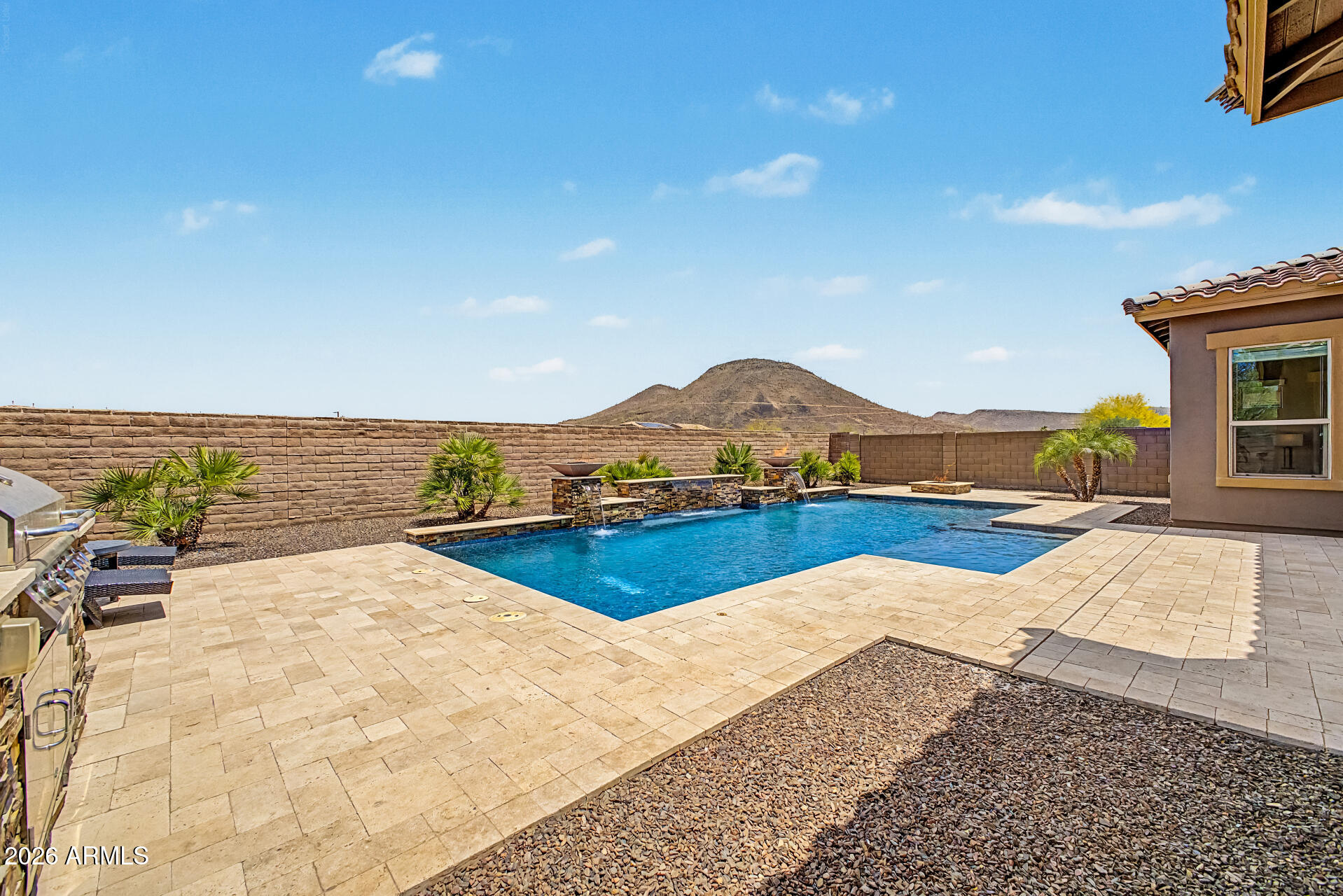 BLACKSTONE AT VISTANCIA - Residential