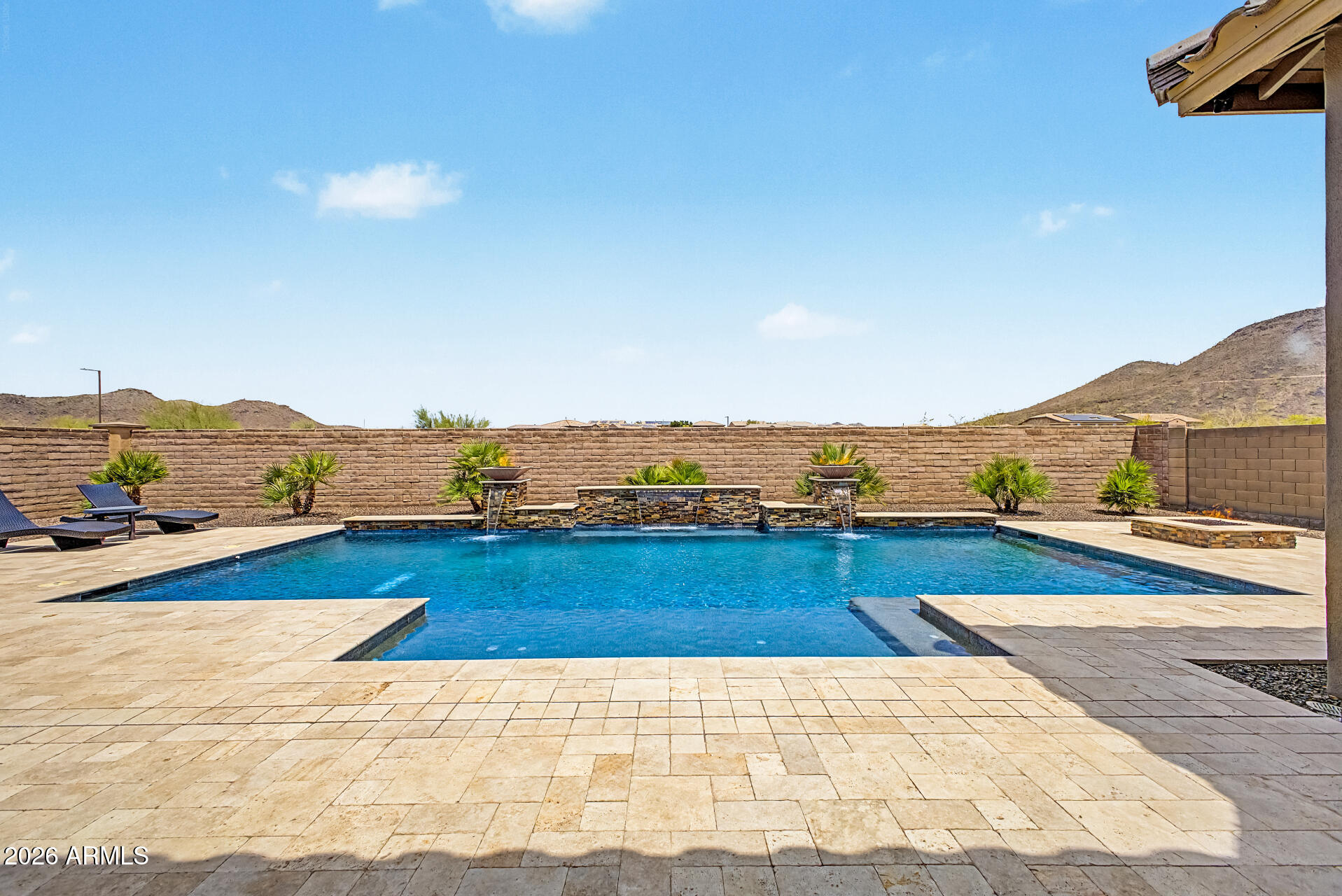 BLACKSTONE AT VISTANCIA - Residential