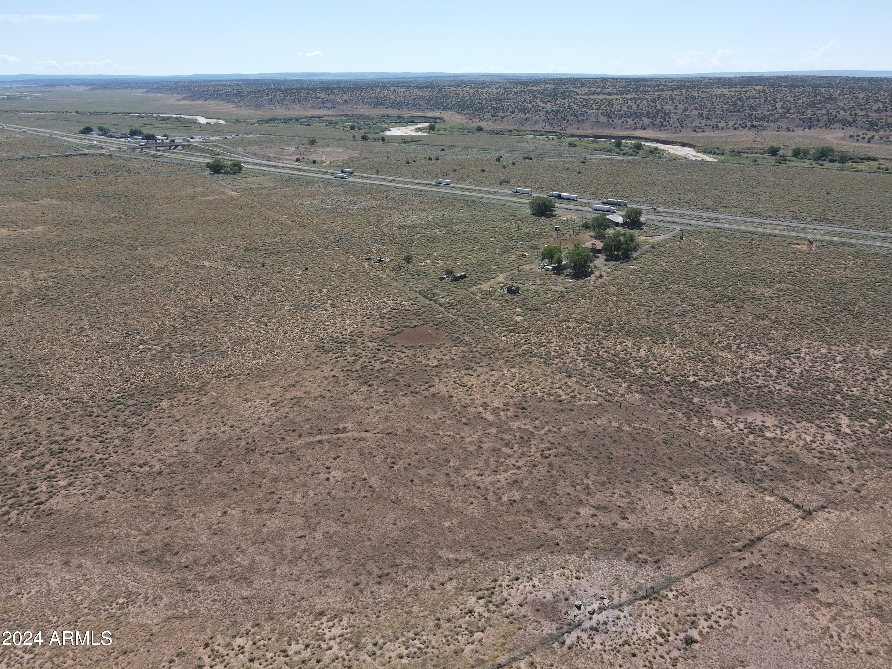 33287 W I-40 FRONTAGE Road -