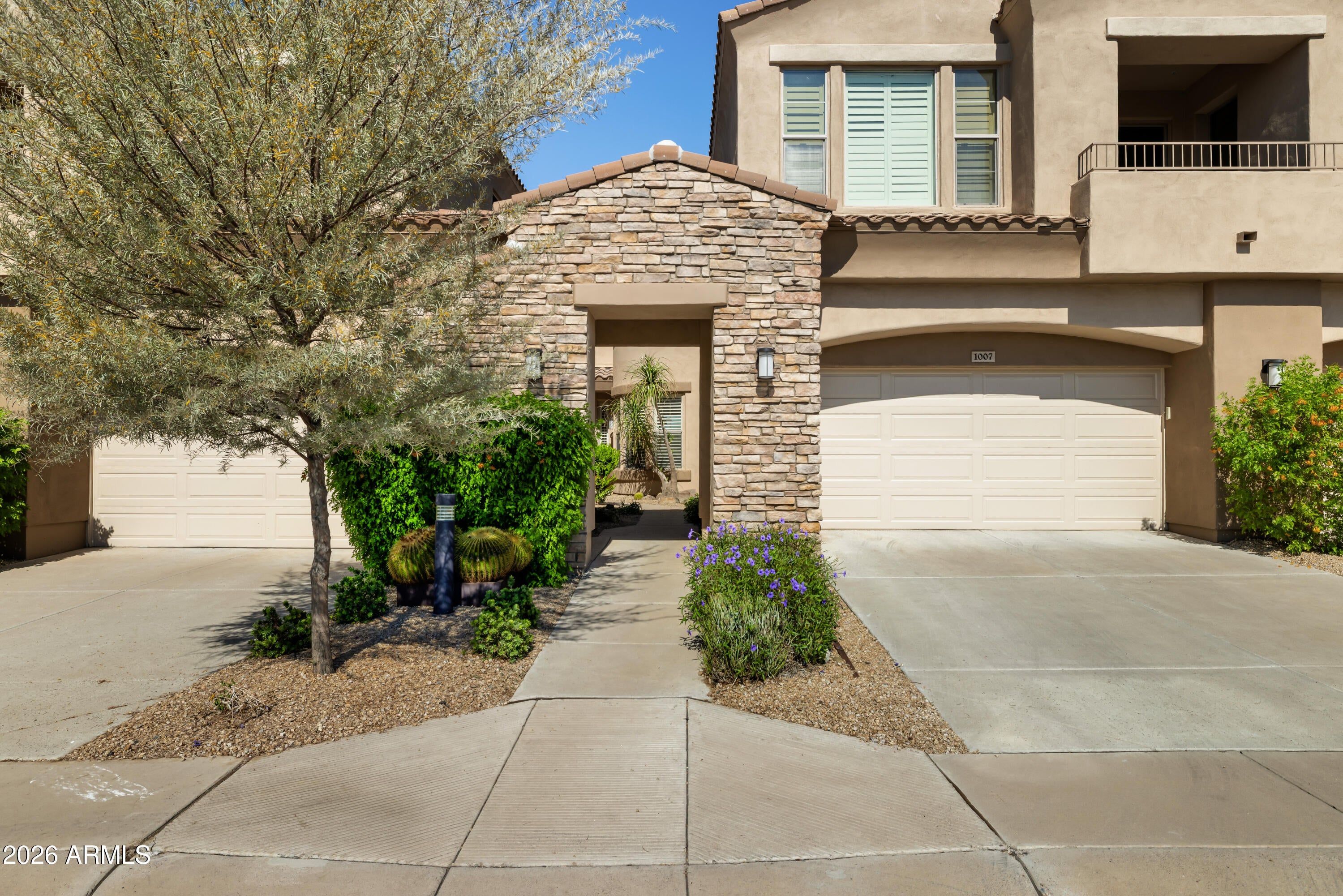 19475 N GRAYHAWK Drive 1007