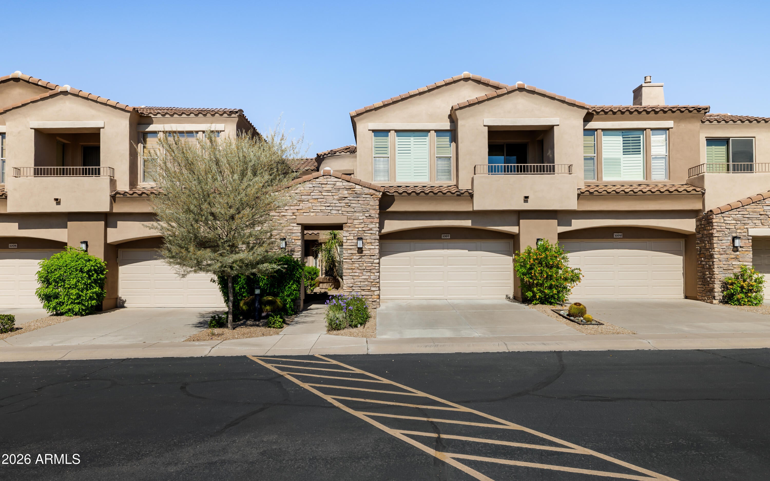 19475 N GRAYHAWK Drive 1007