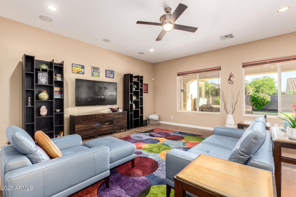 Photo of 639 W Coconino Place, Chandler, AZ 85248 (MLS # 6935364)