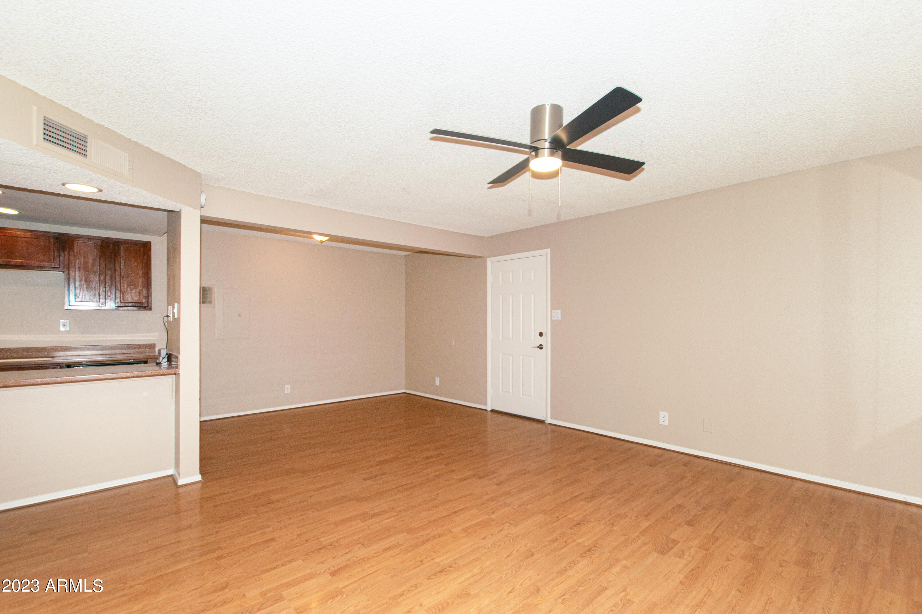 424 W BROWN Road 105