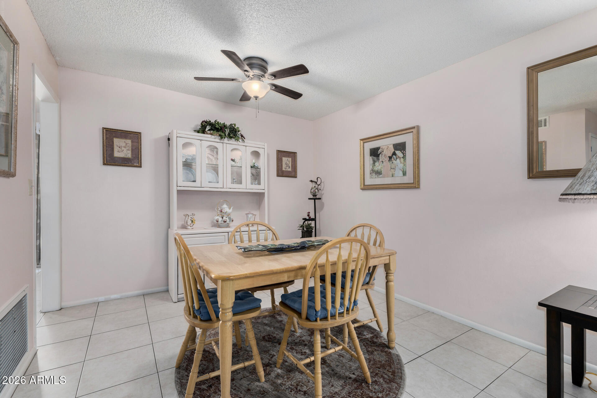 10619 W COGGINS Drive