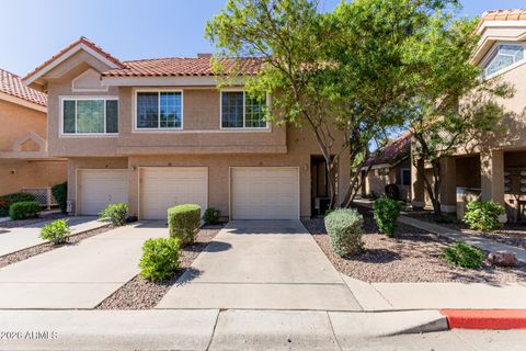 1633 E LAKESIDE Drive 27 Gilbert AZ 85234