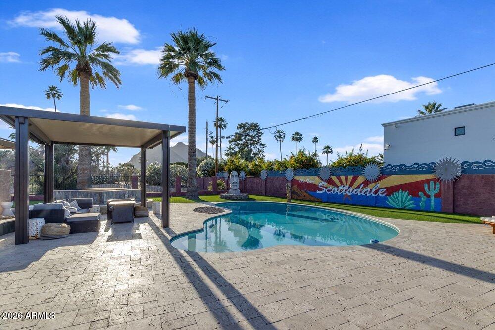 PARADISE MEADOWS - Residential