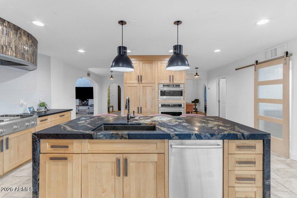 PARADISE MEADOWS - Residential