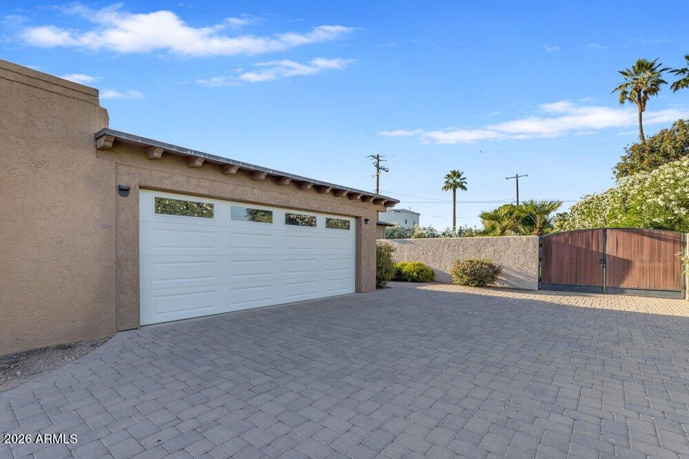 PARADISE MEADOWS - Residential