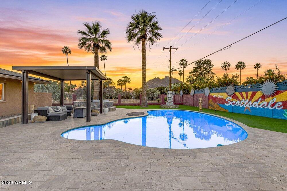 PARADISE MEADOWS - Residential