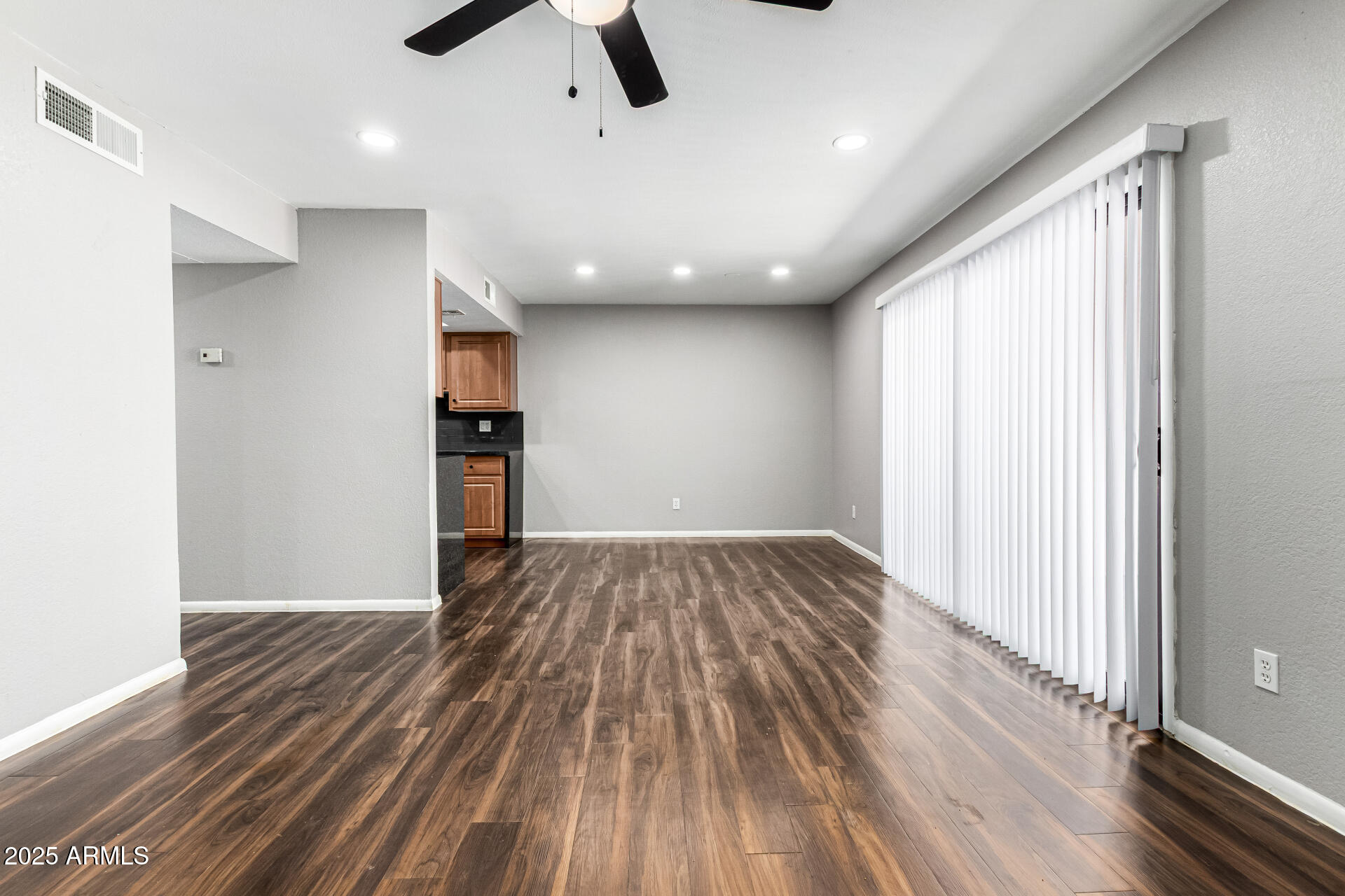 3810 N MARYVALE Parkway 2020