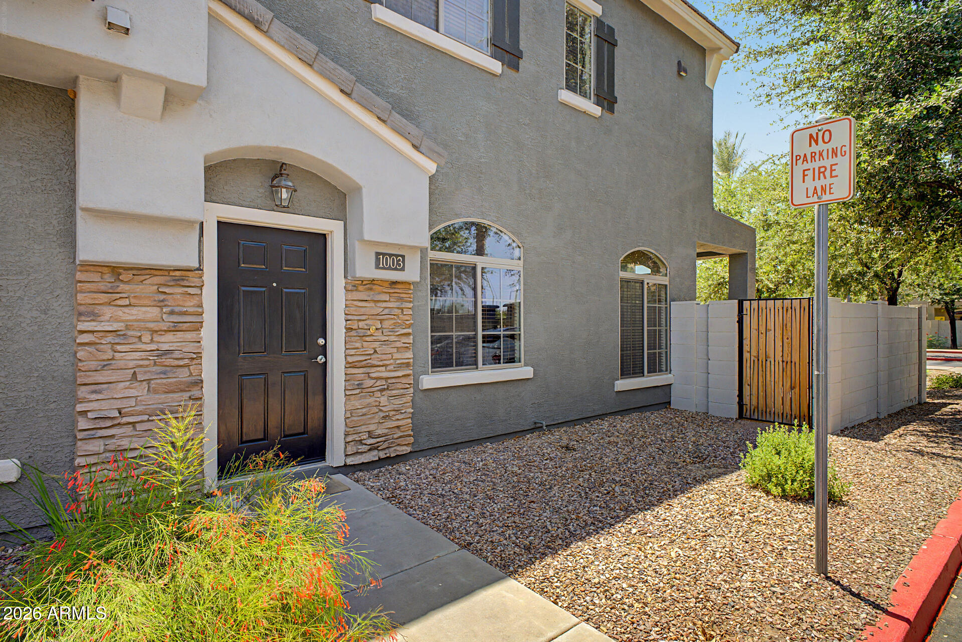 2401 E RIO SALADO Parkway 1003