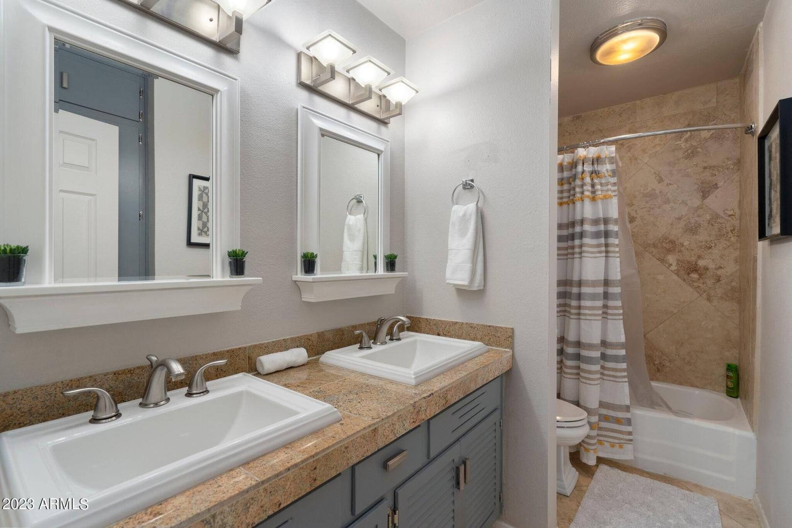 6501 N 17th Avenue Apt 101