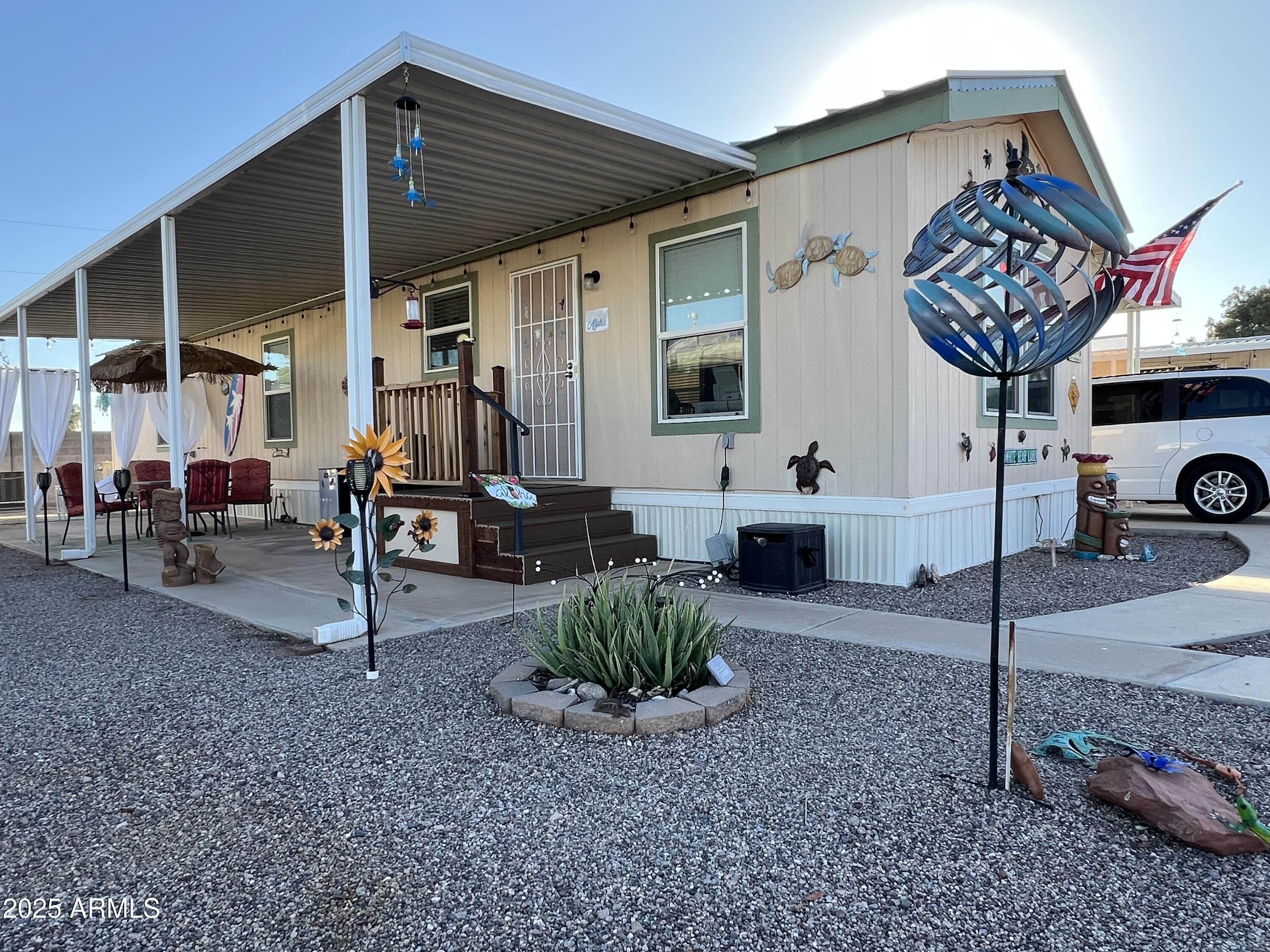 747 E Germann Road 9