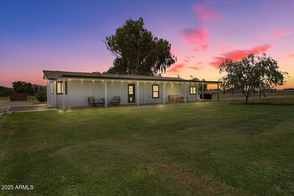 Photo of 7407 N 157th Avenue, Litchfield Park, AZ 85340 (MLS # 6886162)
