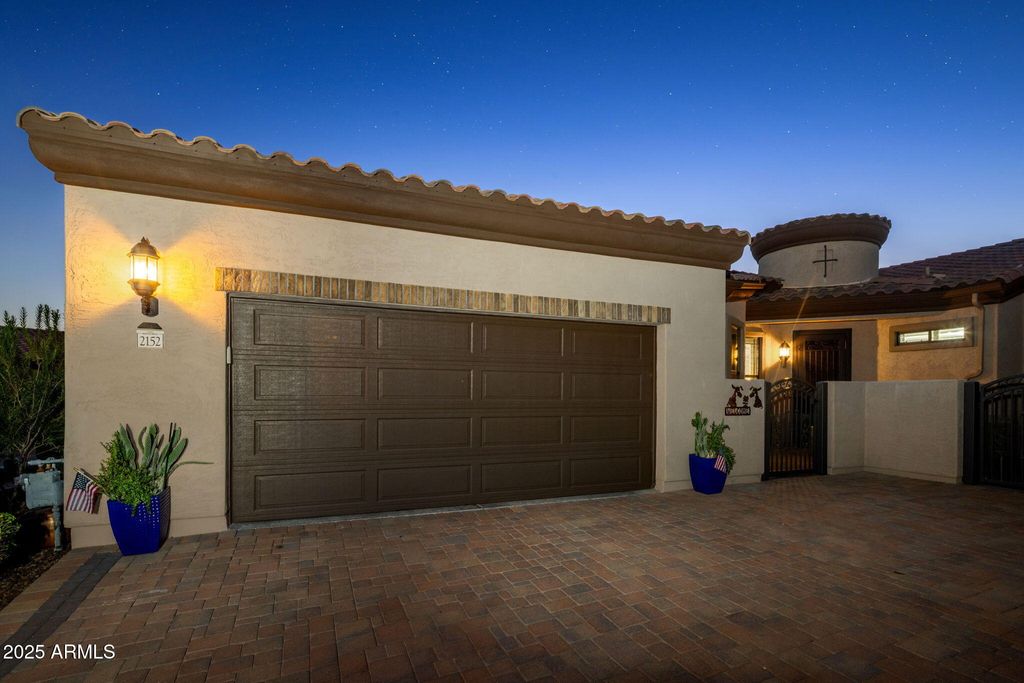Photo of 2152 N 88th Street, Mesa, AZ 85207 (MLS # 6937853)