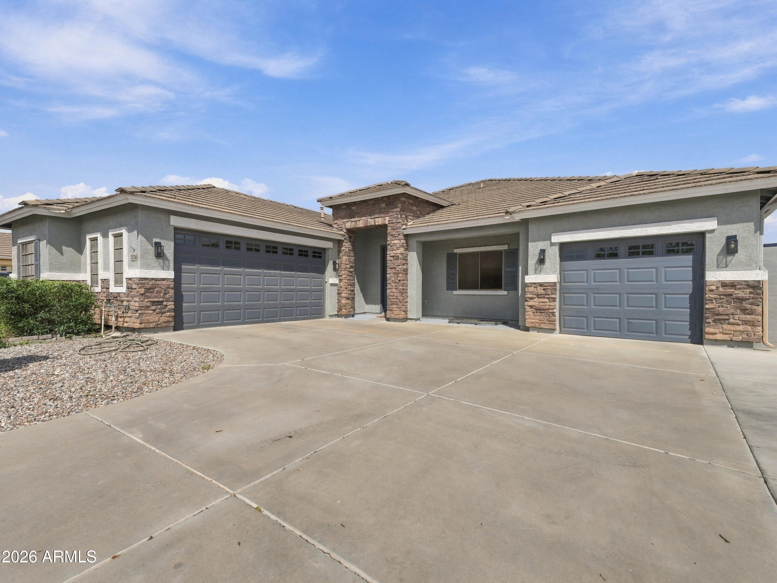 21748 E ESCALANTE Road
