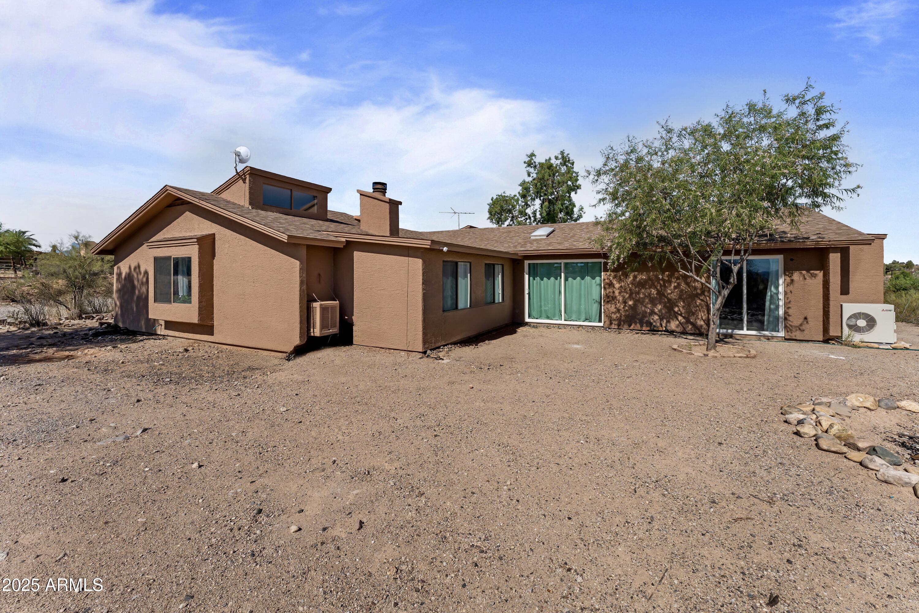 835 W PALO VERDE Drive