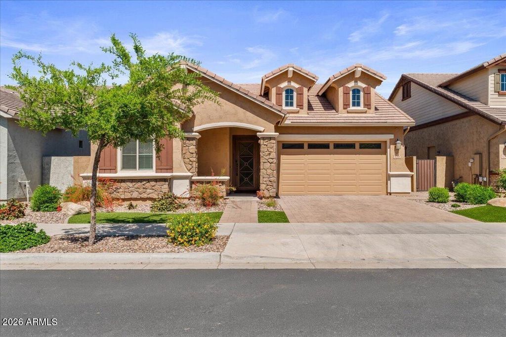 Photo of 4288 E Skousen Street, Gilbert, AZ 85295 (MLS # 6989708)