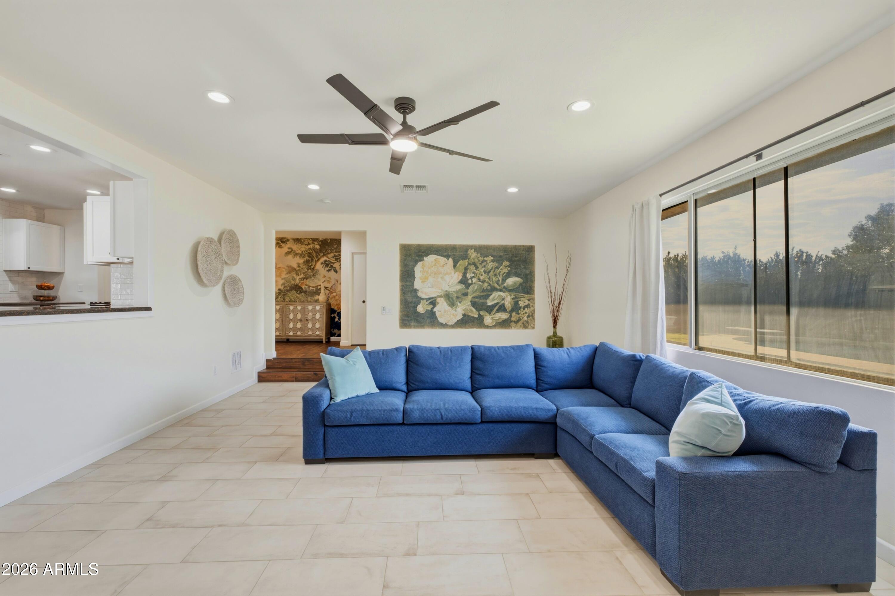 828 N Alamo Circle