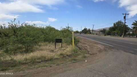 027XX N Eagle Eye Road - Aguila AZ 85320