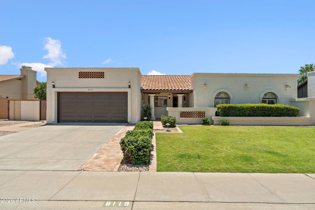 Photo of 8119 E Morgan Trail, Scottsdale, AZ 85258 (MLS # 7032880)